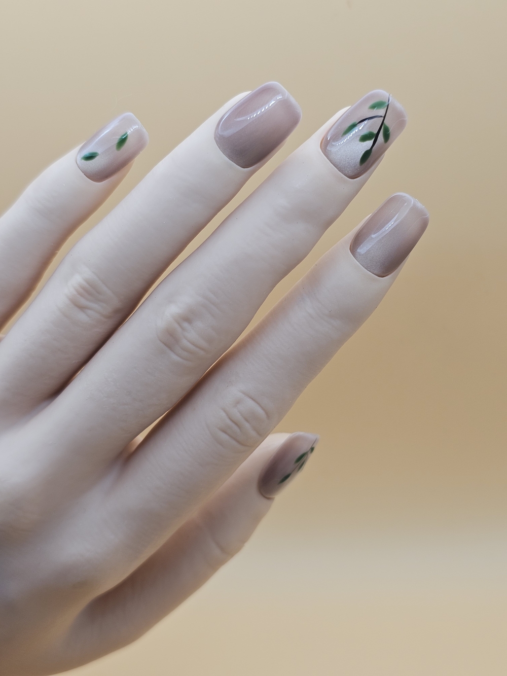 Nude Catey Press-On Nails with Green Leaf Accents Size Medium Short Square